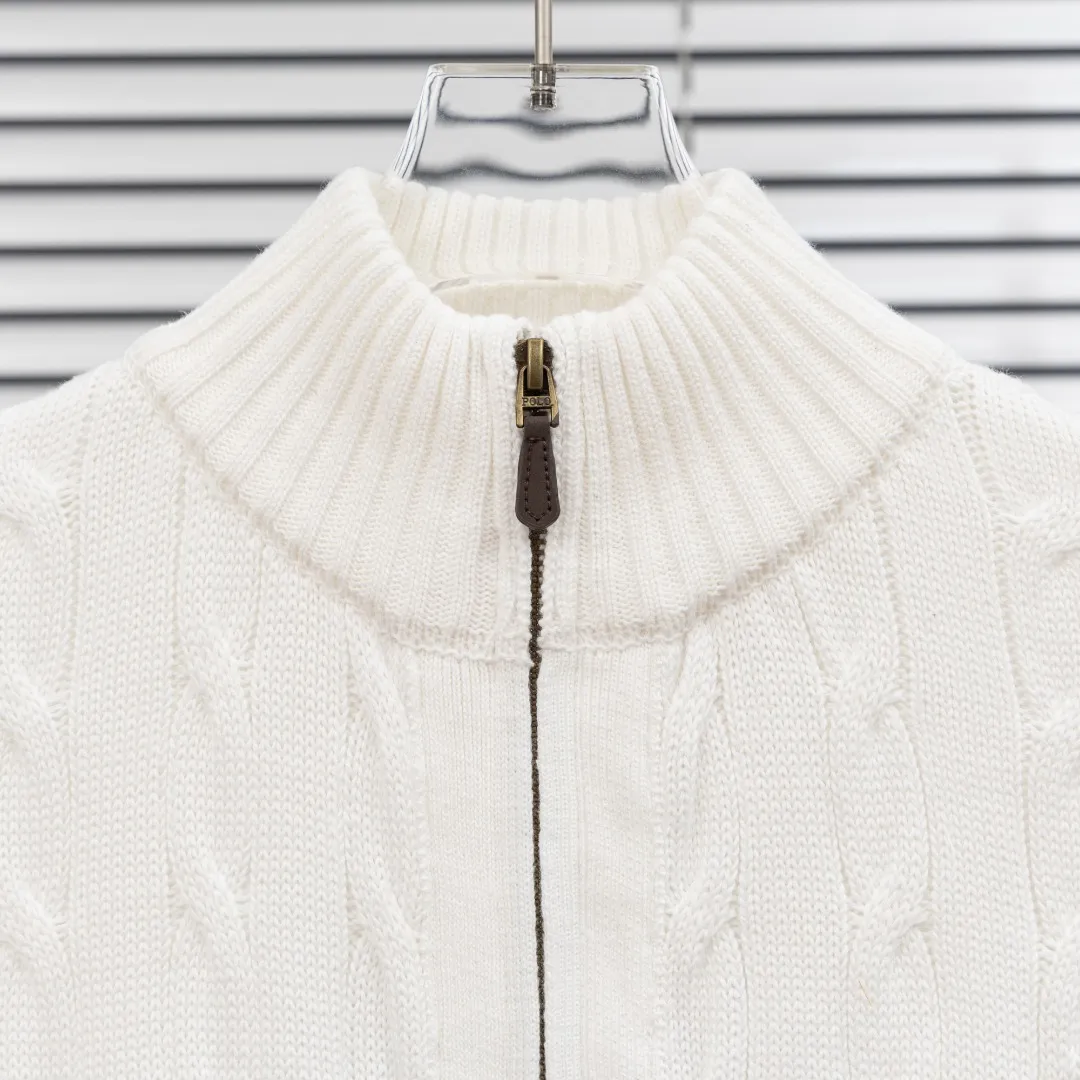 P320 top version (different currencies). You can scan the code to enter the official website. Style: Ralph Lauren POLO Ralph Lauren small label embroidered knitted old money style zipper cardigan jacket. Color: Picture color. Size: S-XL. Fabric: pure cotton. Accessories: full set of customized accessories. No gender distinction. Same style for men and women.